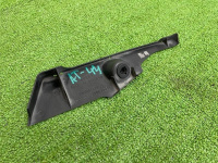 Audi / A4 / Накладка