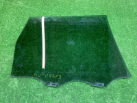 Porsche / Cayenne / Стекло двери