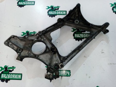 Mercedes-Benz / E-Class / Кронштейн