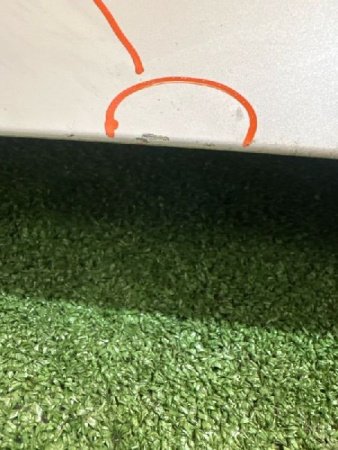 BMW / X5 / Борт (Крышка багажника нижняя )