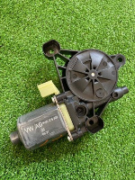 Audi / A5 / Мотор стеклоподъемника