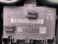 Audi / A7 / Блок управления двери