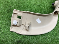 BMW / X1 / Обшивка крышки багажника