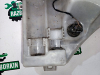 Porsche / Cayenne / Бачок омывателя фар