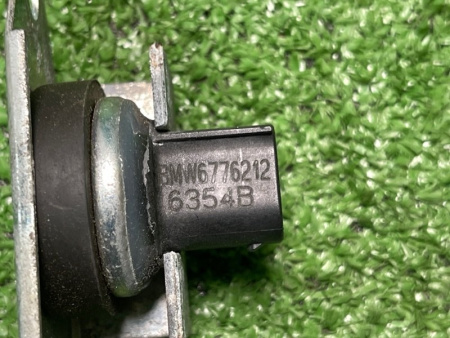 BMW / M6 / Датчик ускорения