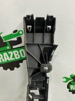 Audi / Q8 / Кронштейн бампера