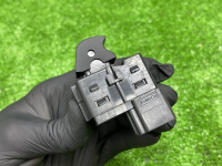 Ford / EXPLORER / Кнопка стеклоподъемника