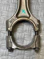 Audi / A6 / Поршень