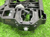 Audi / A6 / Замок двери комплект