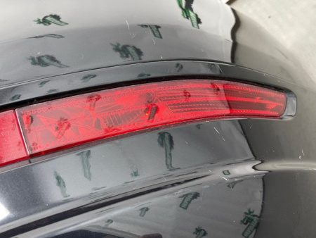 Volkswagen / Touareg / Бампер