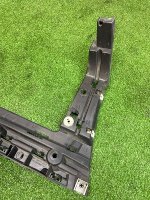 Land Rover / Range Rover / Кронштейн бампера