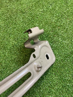 Audi / Q7 / Кронштейн крыла