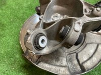BMW / X5 / Кулак поворотный