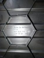 Audi / A6 / Накладка пола багажника