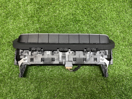 Audi / A5 / Блок кнопок