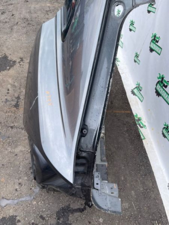 Audi / SQ8 / Боковина ( крыло )