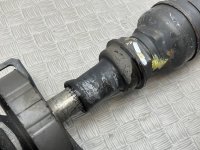 Mercedes-Benz / 190e / Карданный вал