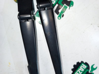 Audi / A5 / Поводок дворников