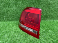 Volkswagen / Touareg / Фонарь задний