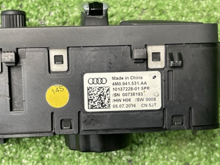 Audi / S5 / Блок управления светом