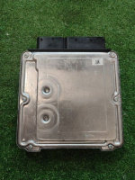 Audi / A6 / Блок управления двигателем