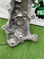 BMW / 7-Series / Кулак поворотный