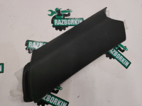 Audi / Q5 / Накладка стойки