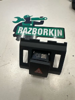 Audi / Q5 / Кнопка аварийной сигнализации