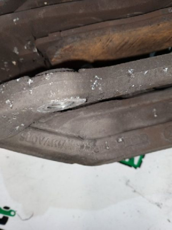 Volkswagen / Touareg / Суппорт тормозной