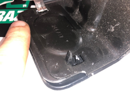 Mercedes-Benz / GLC 250d 4-matic / Кронштейн