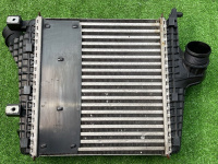 Audi / Q8 / Интеркулер