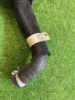 Ford / EXPLORER / Патрубок радиатора