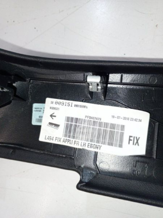 Land Rover / Range Rover Sport / Накладка обшивки двери