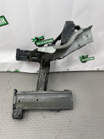 Volkswagen / Touareg / Лонжерон