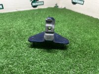 BMW / X5 / Петля багажника