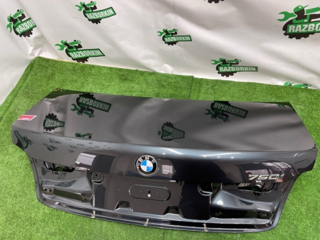 BMW / 7-Series / Крышка багажника