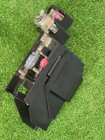 Audi / A6 / Клемма аккумулятора