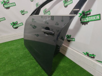 Volvo / S60 / Дверь боковая