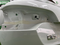 Audi / Q7 / Крышка багажника