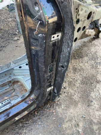 Volkswagen / Touareg / Лонжерон