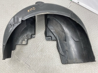 BMW / ALPINA B10 / Подкрылок