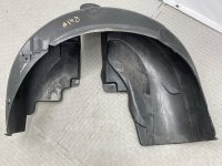 BMW / ALPINA B10 / Подкрылок