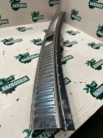 Porsche / Cayenne / Кожух замка багажника