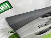 Audi / Q7 / Обшивка двери