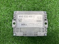 Audi / A6 / Антенна