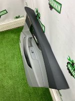 Audi / Q7 / Обшивка двери