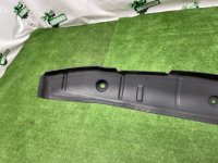 Audi / A7 / Пыльник крыла