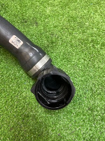 BMW / 1-Series / Патрубок радиатора