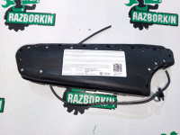 Audi / Q7 / Подушка безопасности в сиденье