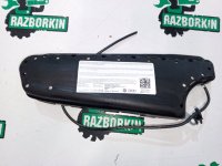 Audi / Q7 / Подушка безопасности в сиденье